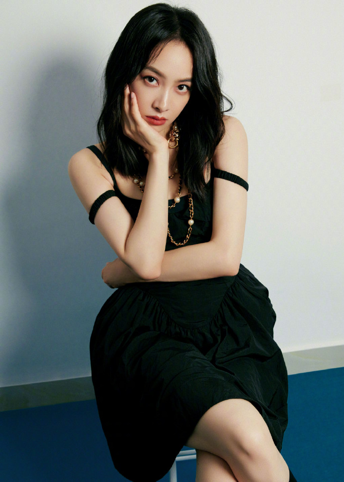 0060NZIMgy1gh9482qxrfj31jk25s4qp.jpg