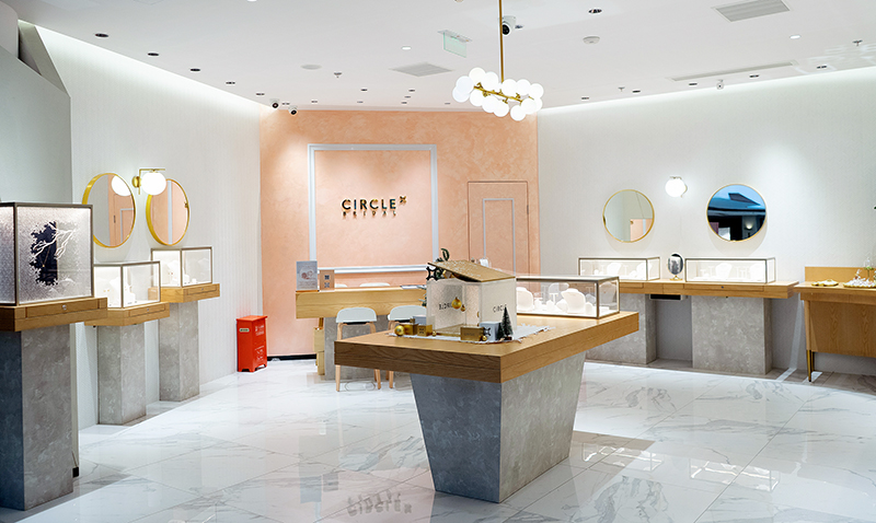 CIRCLE上海兴业太古汇精品店.jpg