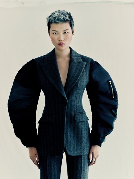 20210608150751onxju.jpg 12-N719-11_036_B.jpg