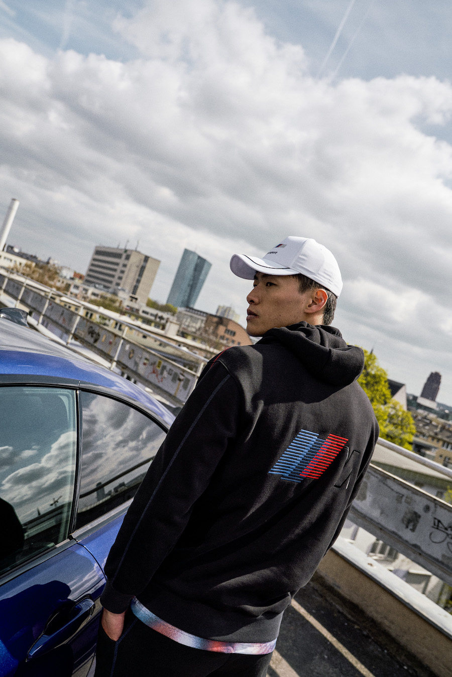 22AW_MS_BMW_BMW-Needs_OUTFIT-1_1276_RGB.jpg