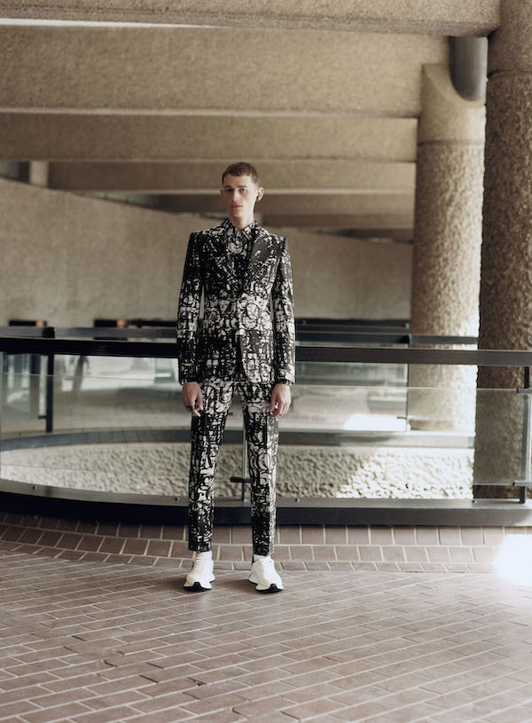 20221114153941vxtjn.jpg AMQ MENSWEAR PRE SS23 LOOK 1 (1).jpg