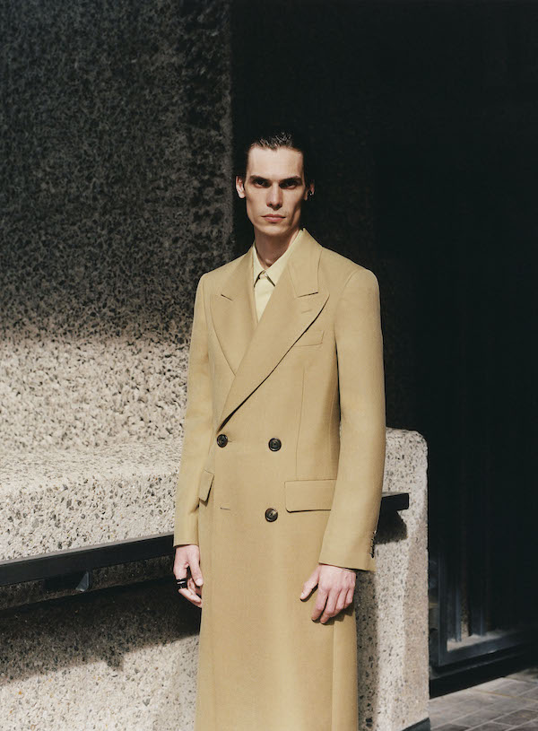 20221114154224kvgip.jpg AMQ MENSWEAR PRE SS23 LOOK 16.jpg