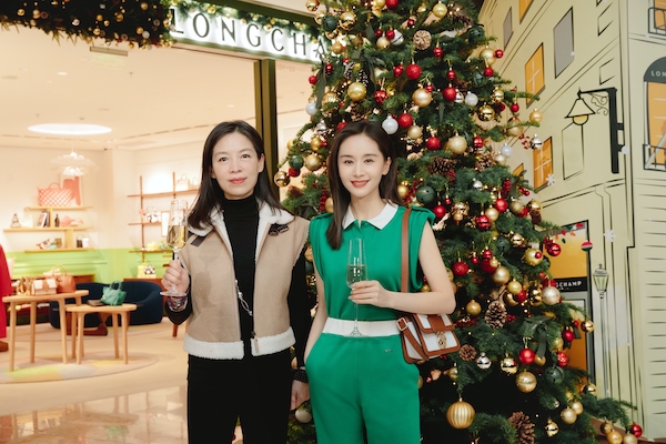 图二王子文现场合照图.jpg