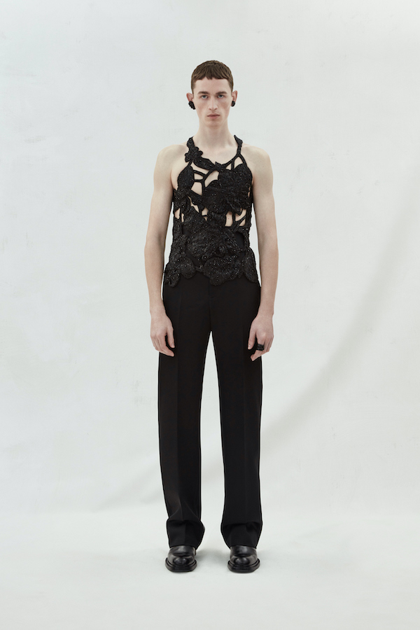 AMQ AW23 MENS LOOK 24.jpg
