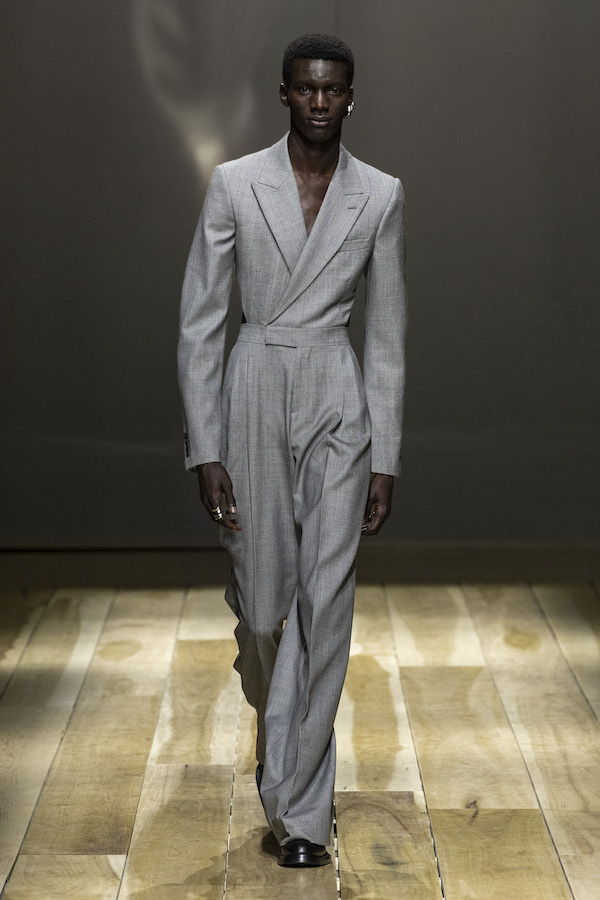 LOOK19.jpg