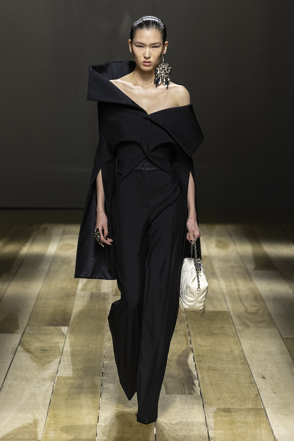 LOOK25.jpg