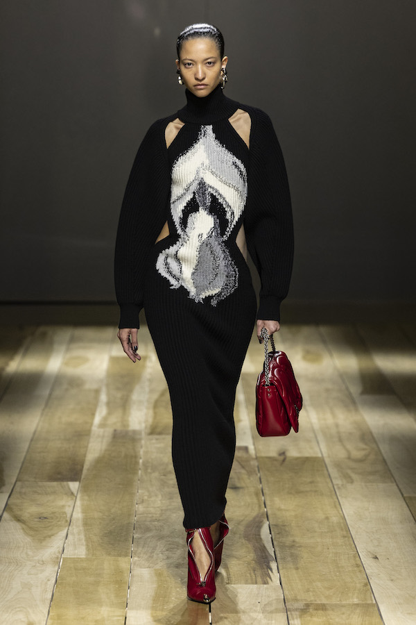 LOOK33.jpg
