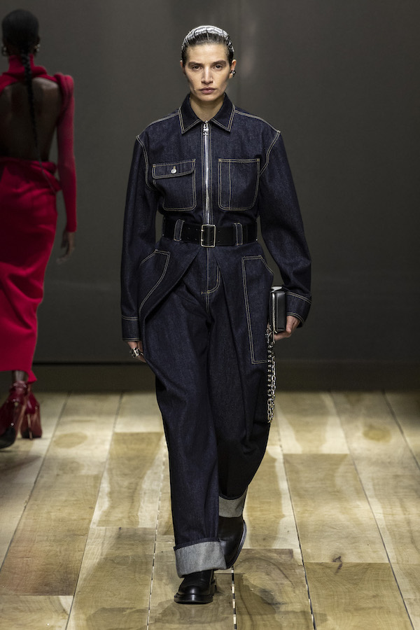 LOOK35.jpg