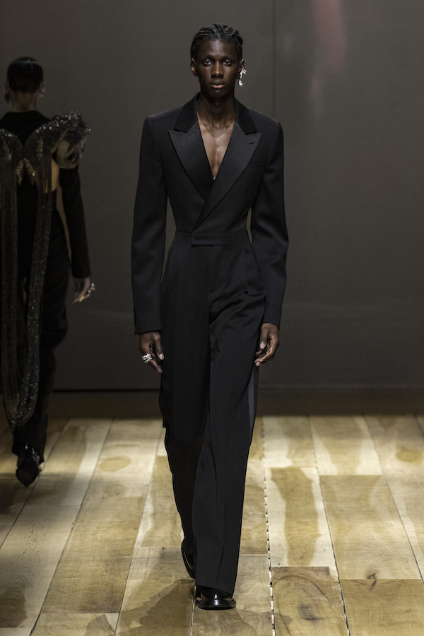 LOOK52.jpg