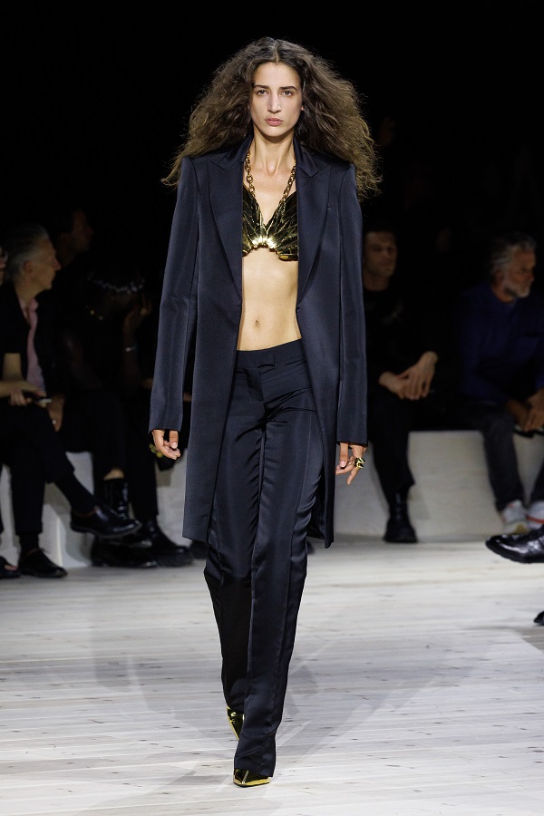 LOOK 34.jpg