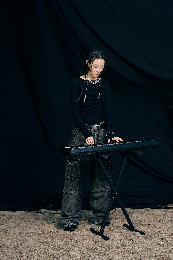 ROARINGWILD X LEE Lookbook 13.jpg
