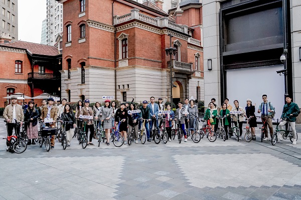 Brooks Brothers X BROMPTON 格调骑行 1.jpg
