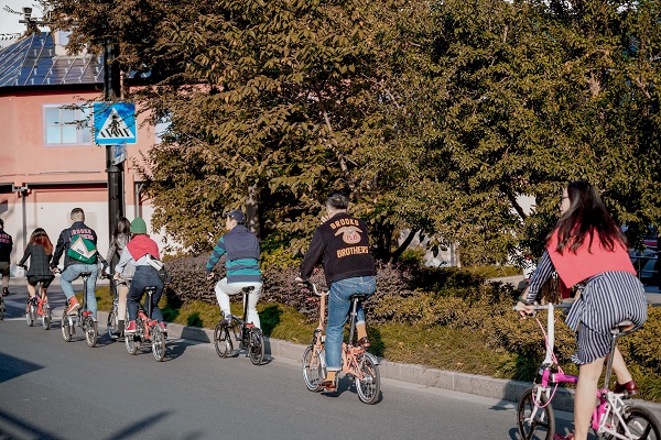 Brooks Brothers X BROMPTON 格调骑行 3.jpg