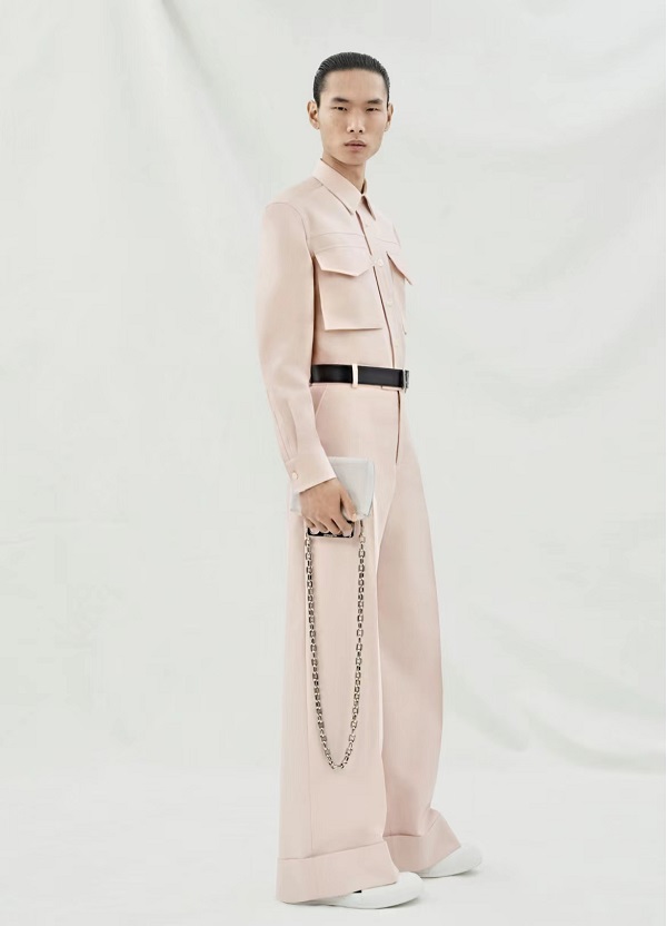 LOOK 4.jpg