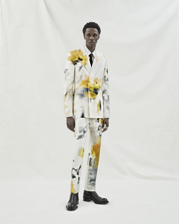 LOOK 9.jpg