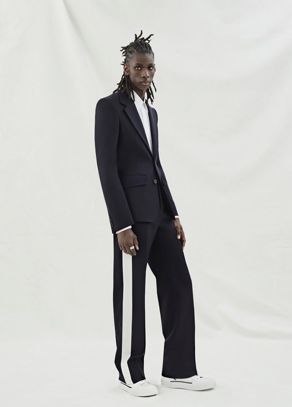 LOOK12.jpg
