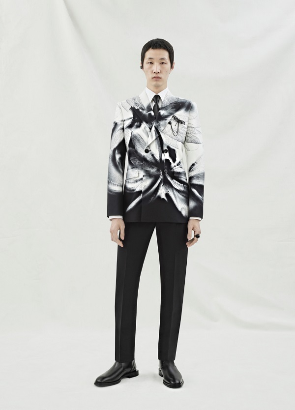 LOOK30.jpg
