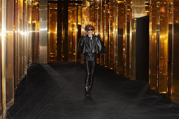 CELINE_MEN_SUMMER_24_LOOK_32_A_WEB.jpg