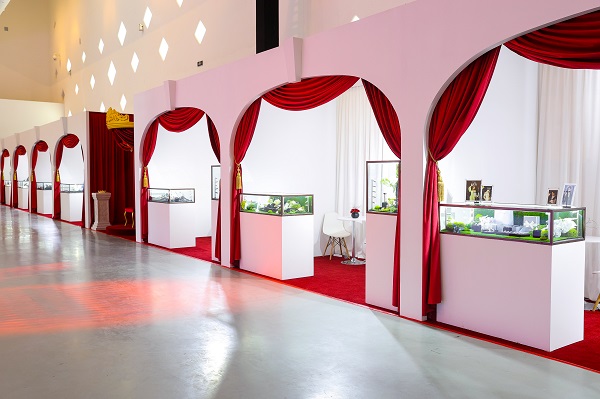 第七届BAZAAR Jewelry国际设计师珠宝艺术展现场.jpg