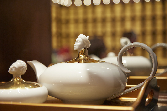 Chinoiserie Teapot.jpg