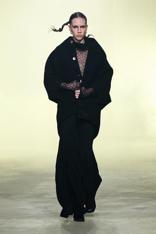 LOOK30.jpg
