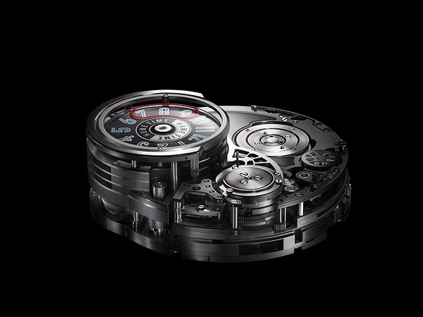HW_Opus_14_OPUMHM55WW001_movement_blackBG_LD.jpg