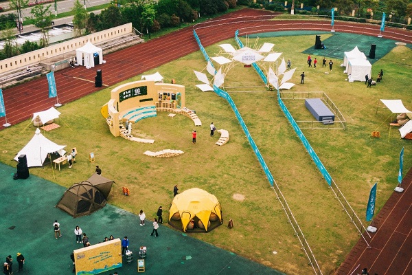 02.jpg