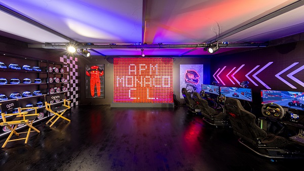 15_APM Monaco x 杨紫 限定合作系列 发布派对赛车房_01.jpg