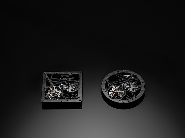9. 左：RD02SQ4机芯 右：RD02SQ3机芯.jpg