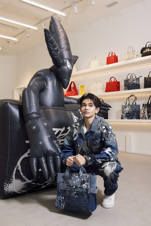 【新闻稿】MARC JACOBS 40周年庆典 12.jpg