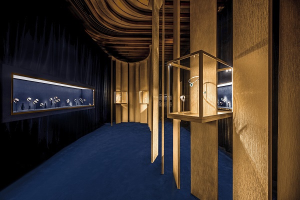 PIAGET伯爵150周年庆典暨“ESSENCE OF EXTRALEGANZA”奢雅之源高级珠宝展_“精妙匠艺”展厅.jpg