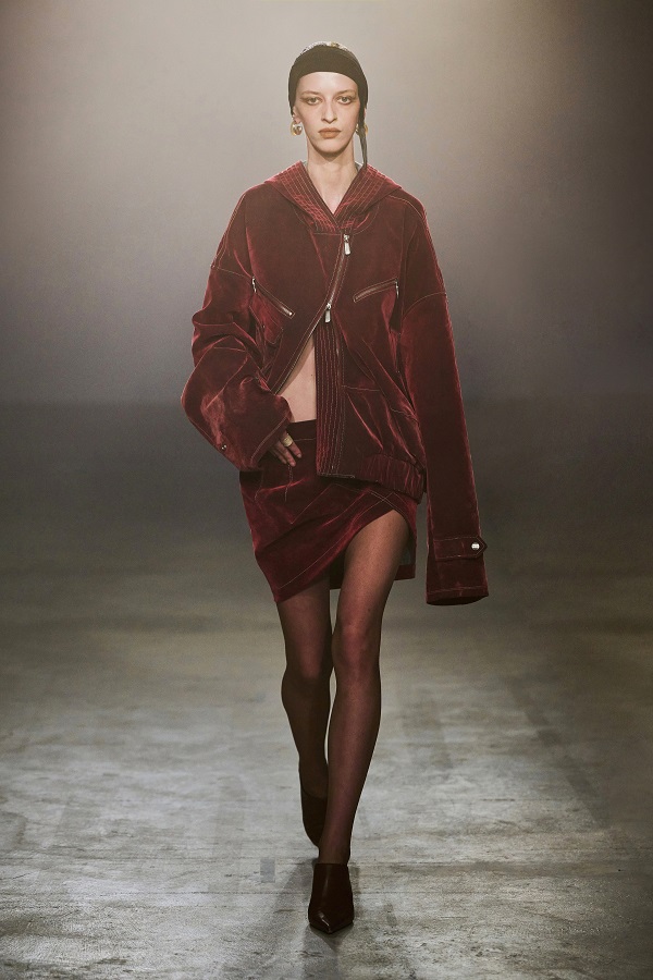 LOOK15.jpg