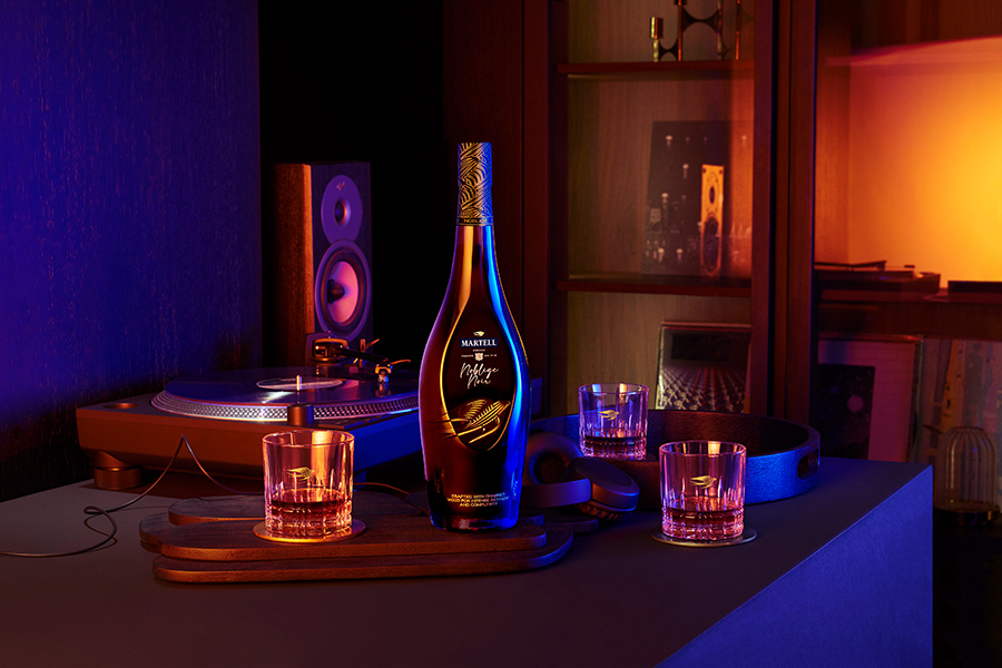 MARTELL NOBLIGE NOIR 3.jpg