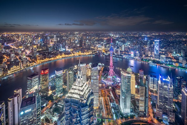 3 上海柏悦酒店坐拥浦江沿岸绚丽景致.jpg
