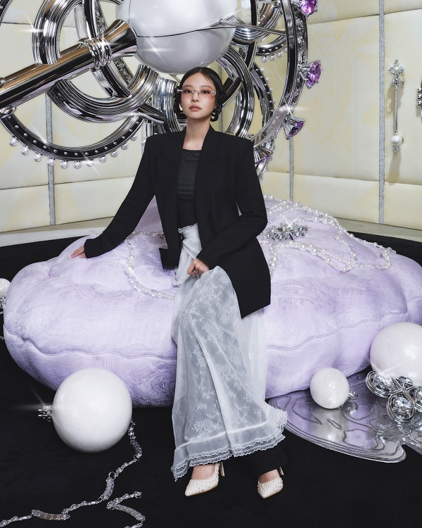 Jennie_image_1.jpg
