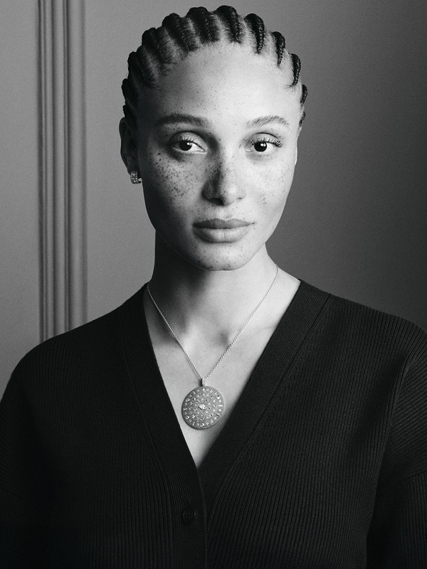 De Beers Portraits of True Brilliance_Model_Talisman_KV5_3x4_NEW.jpg
