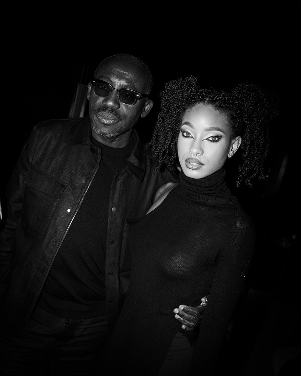 MGE_FW_2025_EE_BS_B&W_150DPI_CROP4-5_20_METGALA_CASACIPRIANI_COCKTAIL_REPORTAGE.jpg