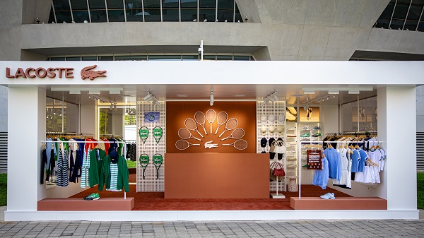6. LACOSTE 网球限时快闪店.jpg