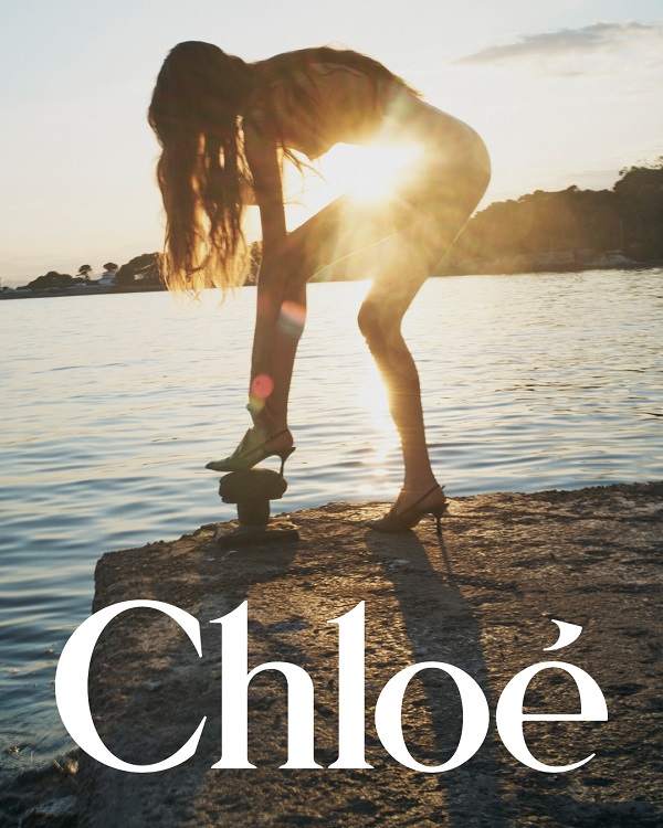 Chloé Winter 2025 Campaign - 6.jpg