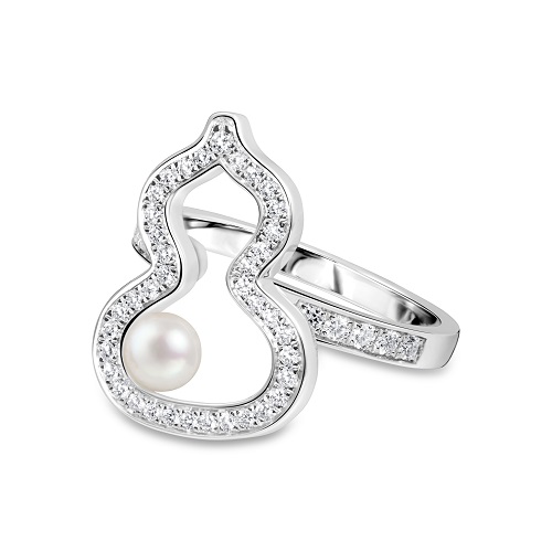 Wulu 18K白金钻石及Akoya珍珠戒指.jpg