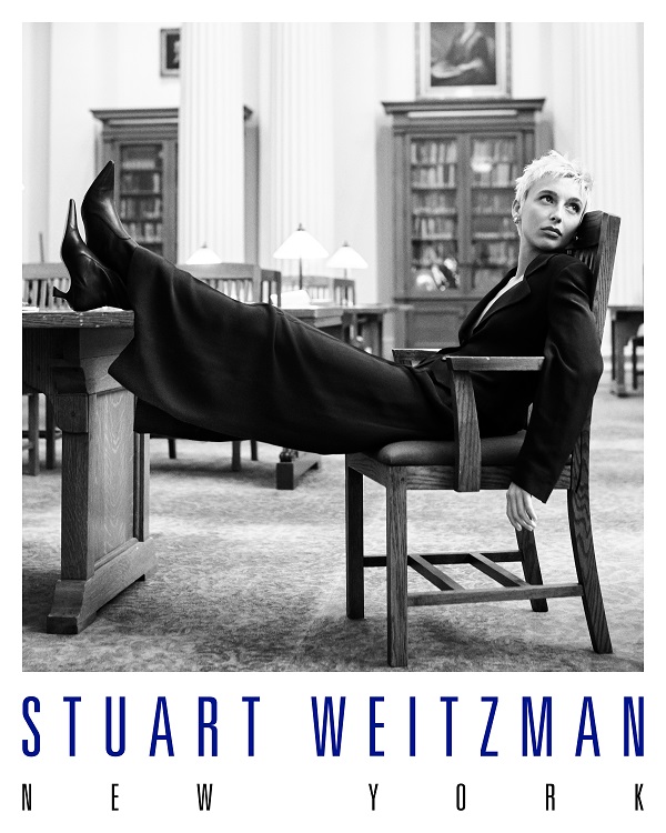 1.Emma Chamberlain演绎SW 2025秋冬广告大片.jpg