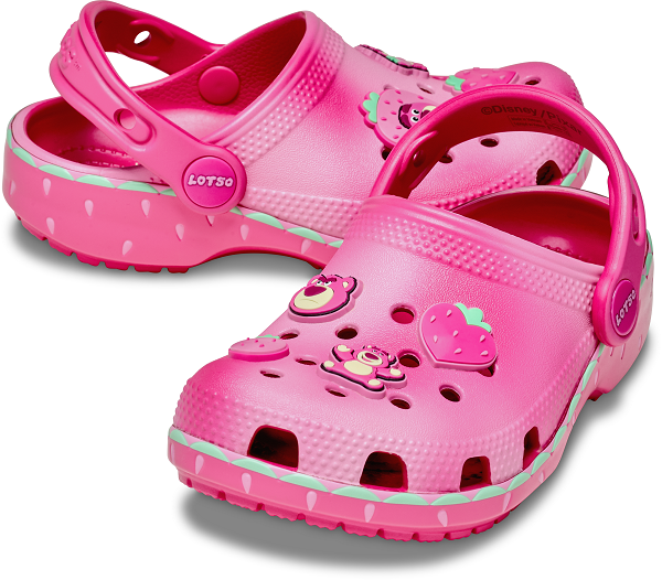 Crocs x玩具总动员草莓熊合作系列 经典草莓熊洞洞鞋（儿童款、幼童款）.png