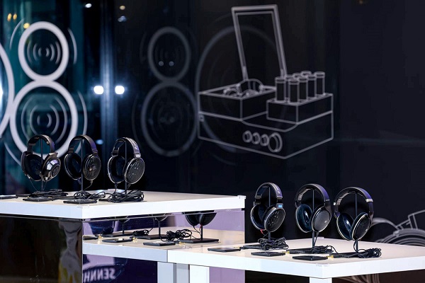 20250926213517ezwpr.jpg 1758768707107.jpg