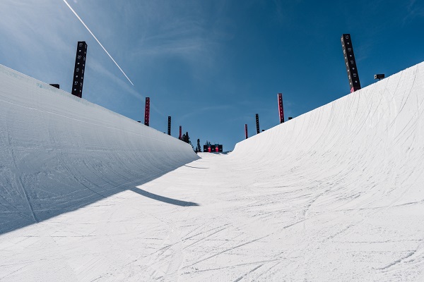 10_The Snow League雪盟首站阿斯本巴特米尔克站场地.jpg