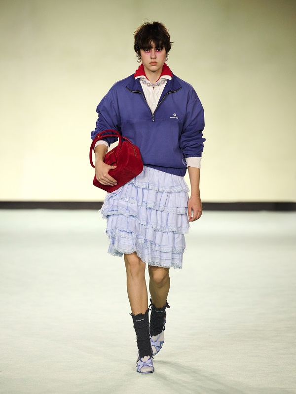 20251021120716prjvf.jpg Look 37.jpg