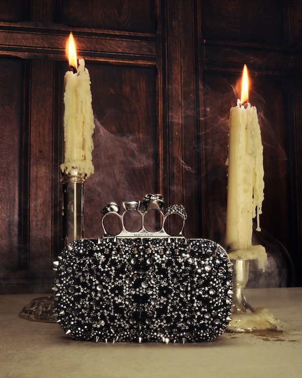 McQUEEN SS26 PRE-CO_STILL LIFE HOLIDAY_1080_X_1350_6.jpg