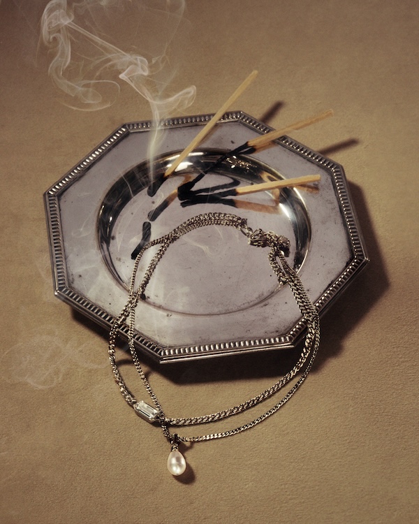 McQUEEN SS26 PRE-CO_STILL LIFE HOLIDAY_1080_X_1350_8.jpg