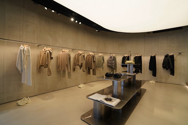 20251028021540fsrda.jpg an (1).jpg