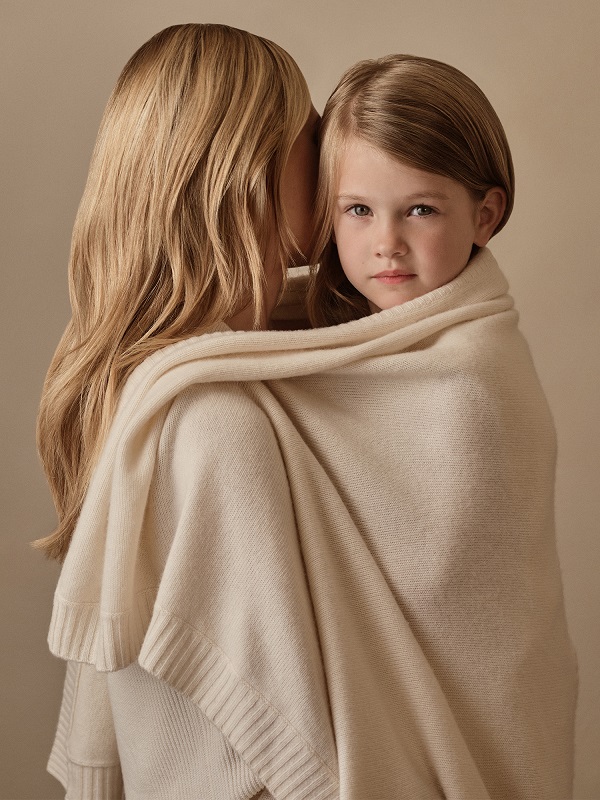 20251028021802wopyy.jpg Bonpoint50周年KV_2.jpg