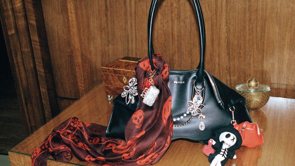 McQUEEN SS26 PRE-CO_HERO_ 1920_X_1080_34.jpg